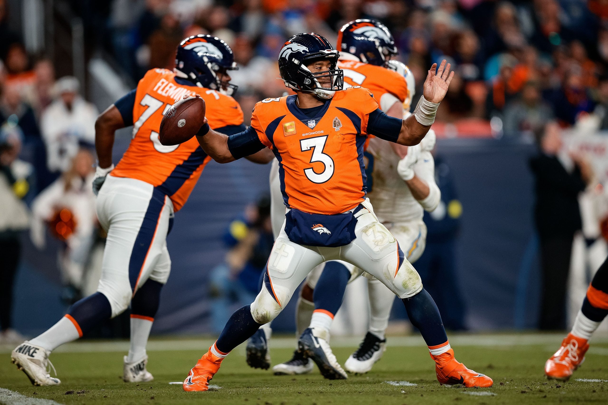 Russell Wilson vs. the narrative: bad start or bad fit for the Denver  Broncos? - Mile High Report