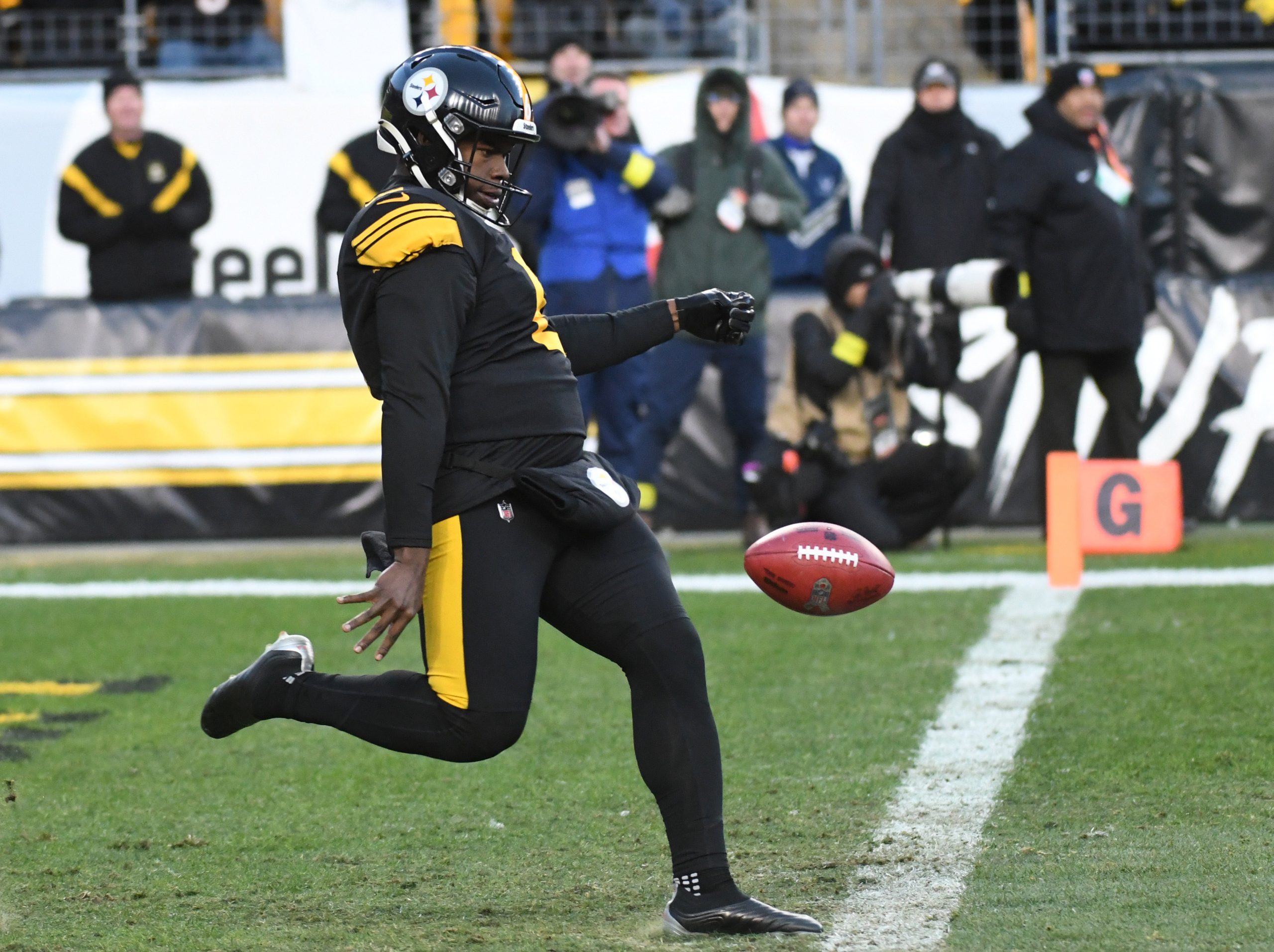 Steelers punter Pressley Harvin III to miss game against Chiefs