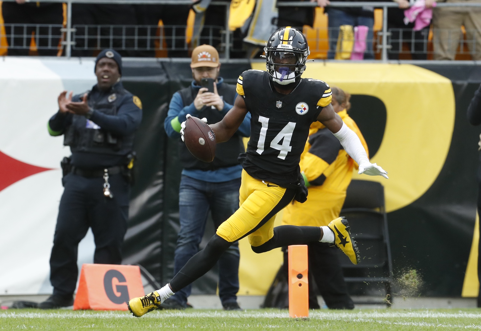 Under the Radar Team Needs for the 2024 Pittsburgh Steelers Fans