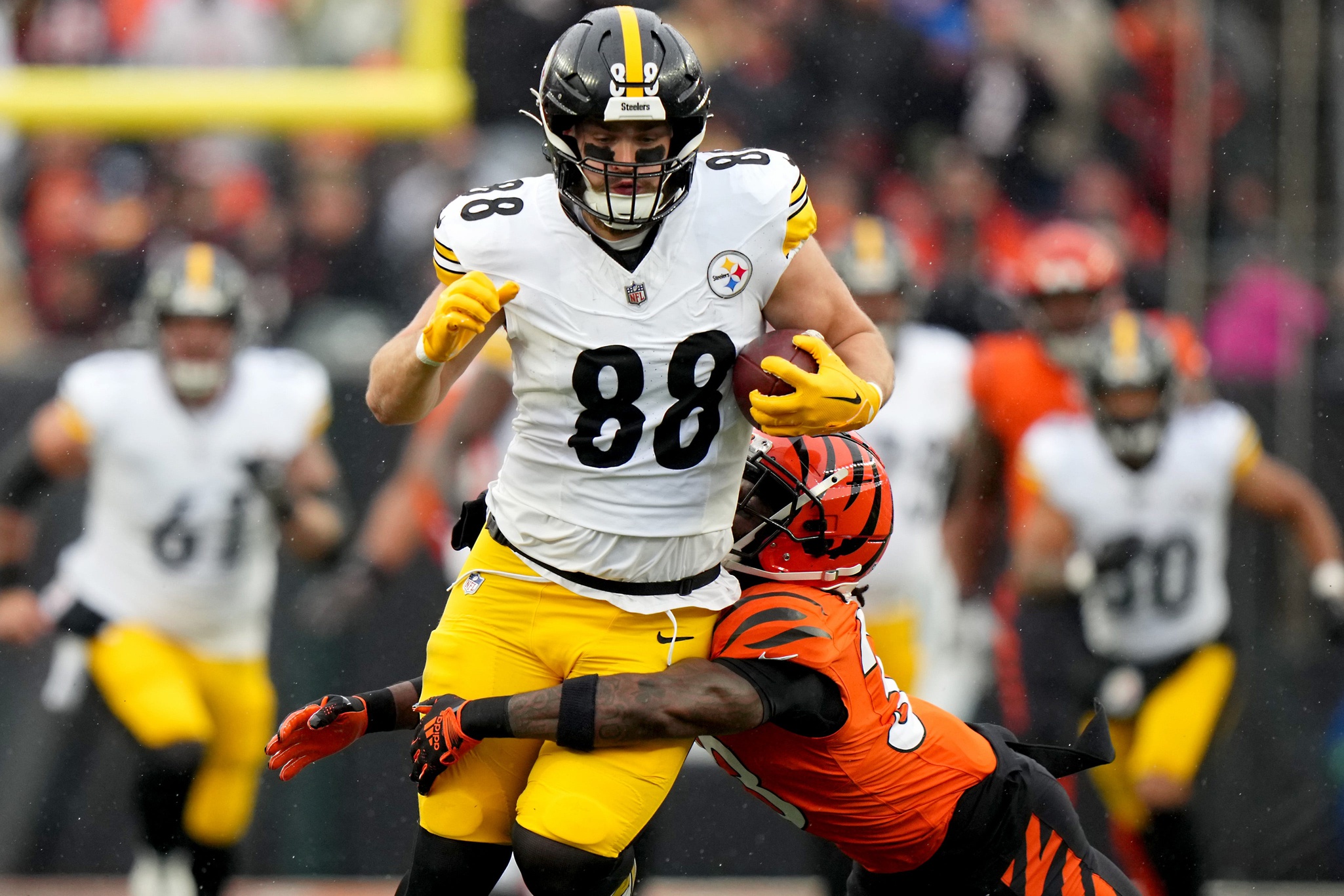 Steelers Stock Report: Whose stock is trending up after the Steelers win  over the Bengals - Fans First Sports